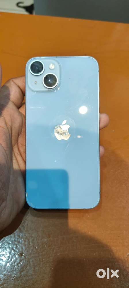 Iphone 14 battery 87%