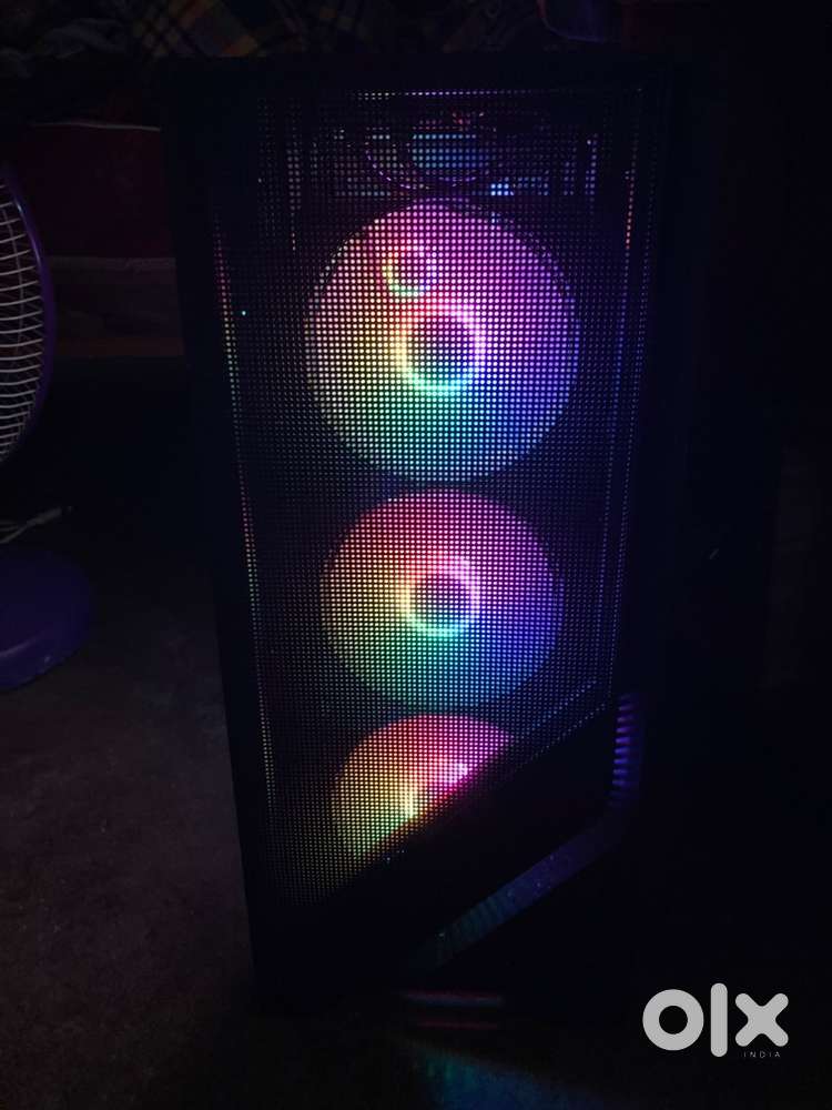 This my pc only 3 month old Plz Read Description time passes stay away