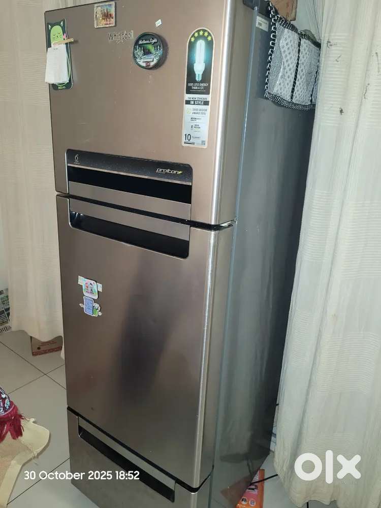 Whirlpool 300 L Frost Free 
Triple Door Refrigerator