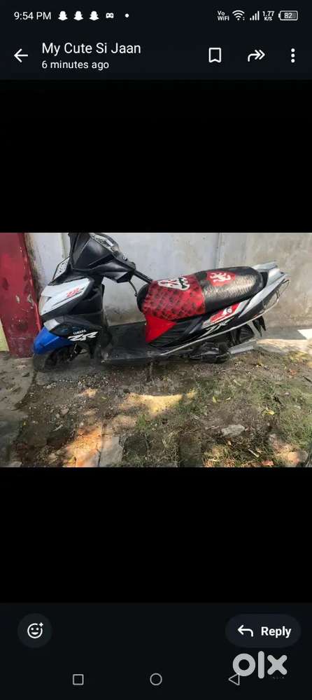 Yamaha ZR scooty hai