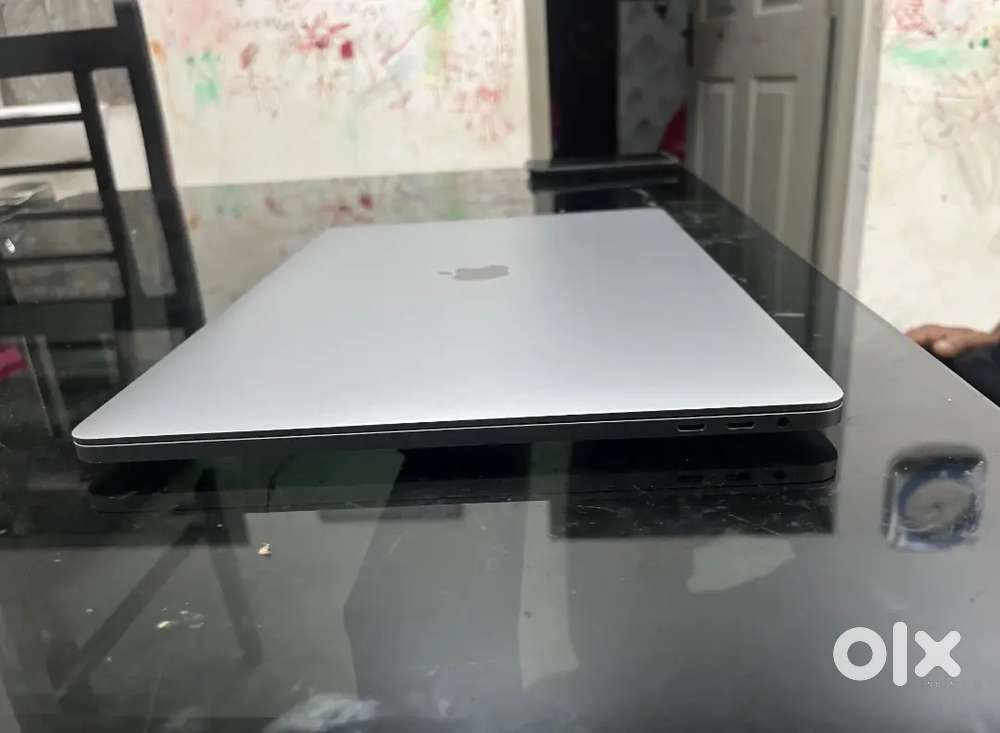 Macbook pro Urgent sale