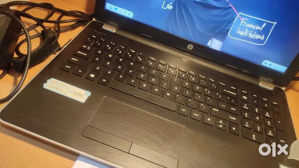 HP LAPTOP-i3 6th gen-4gb RAM, 256 gb SSD