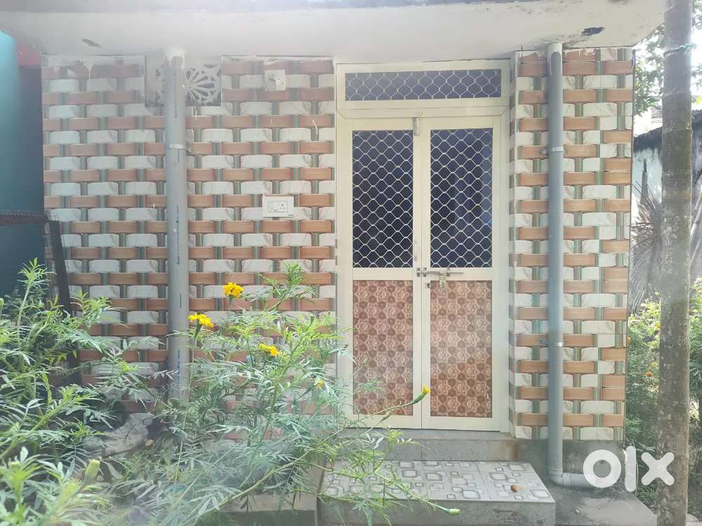 House for Rent – Roadside Revenue Property  Peaceful Location