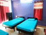 Luxurious pg accommodation accommodation nr. Railway station