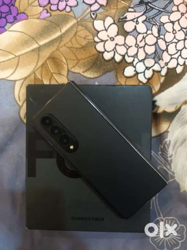 Samsung Fold 4
