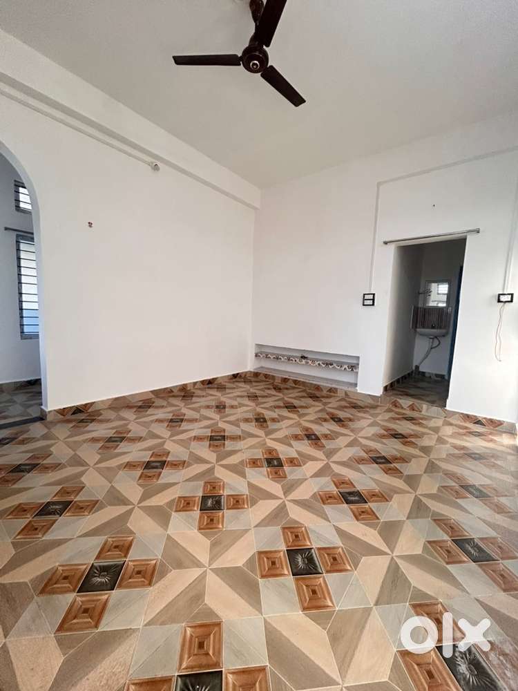 1 Bedroom, 1 Kitchen, 1 Washroom