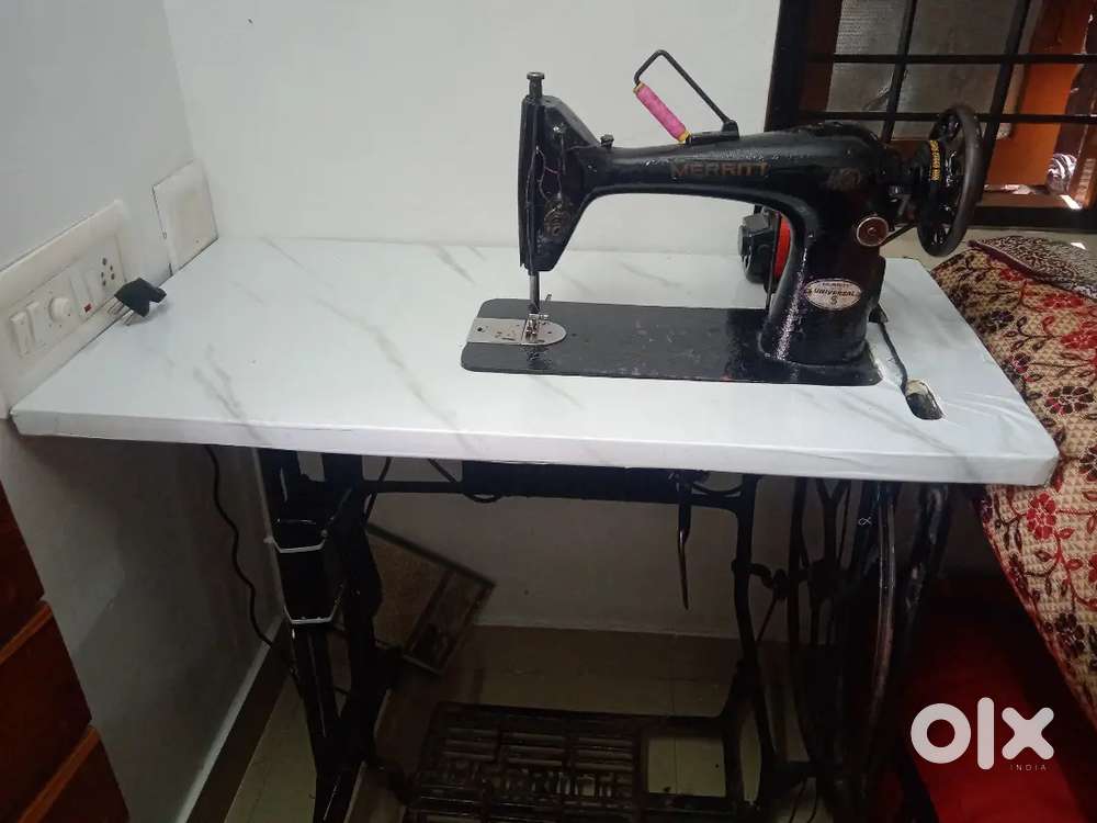 Tailoring machine, brand merritt,  excellent condition,motor