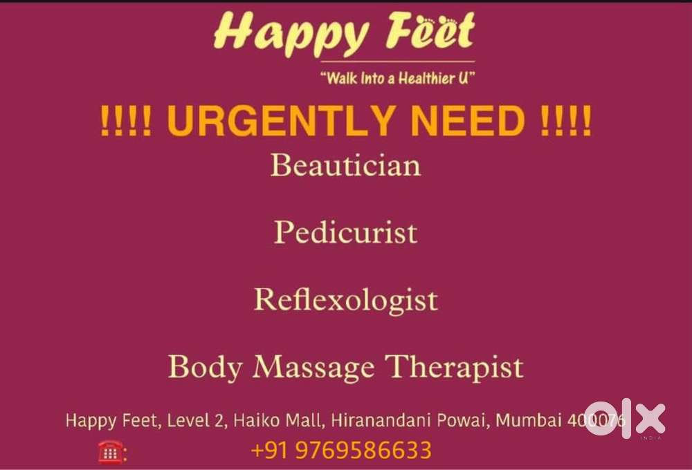 Receptionist - Football Turf