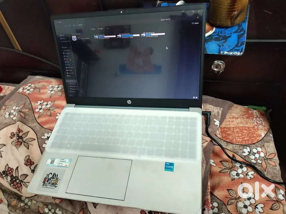 HP 15s i3 13th Generation 8-512