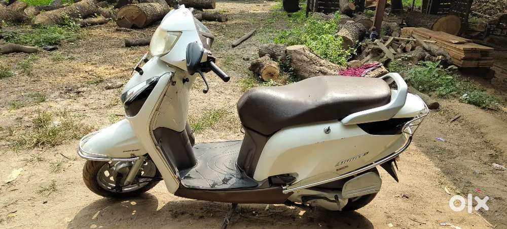 Gadi mein koi bhi kharcha nahin hai