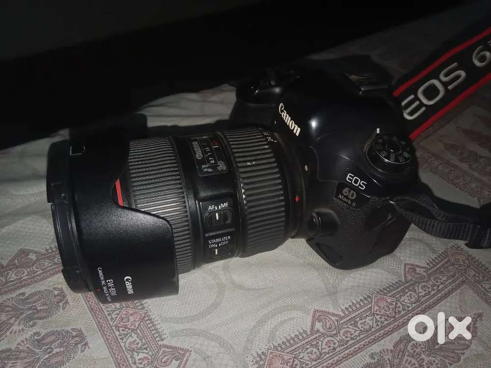 6d mark!! With lens 24-105 ,flash canon