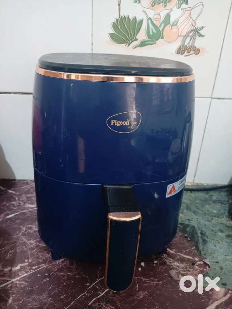 AIR FRYER PIGEON BRAND NEW