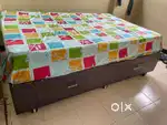 4.5*6 bed for sell with mattress and mandir