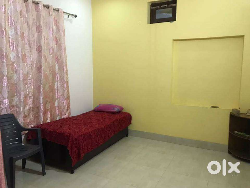 mangla 1bhk semi furnished  house available for family and bachelors
