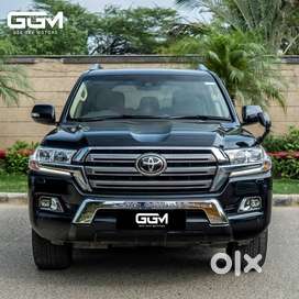 Toyota Land Cruiser V8 Petrol, 2017, Petrol