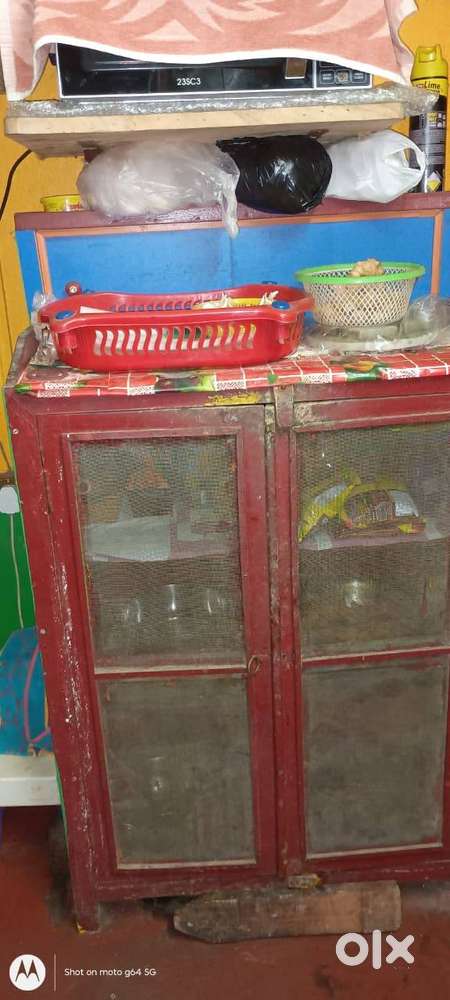 Mitcase (Food, clothes, shoes)