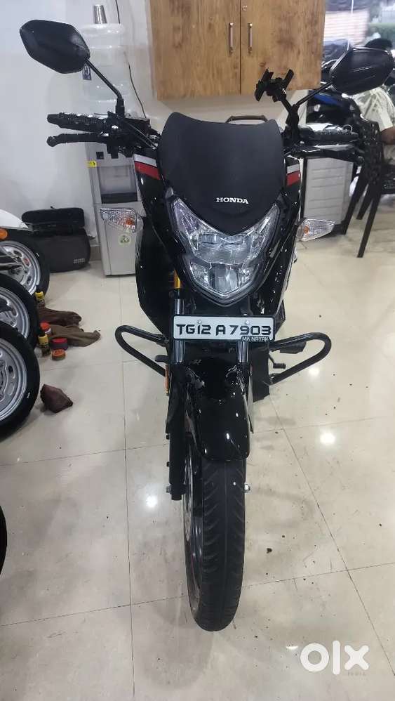 Sp 125 neat condition black colour