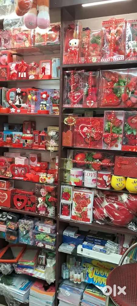 SALES MAN VACANCY FOR FANCY AND GIFT SHOP