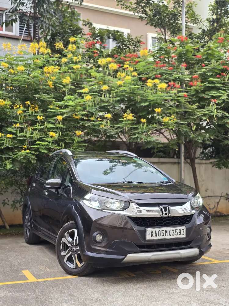Honda WR-V 2018 Diesel showroom serviced