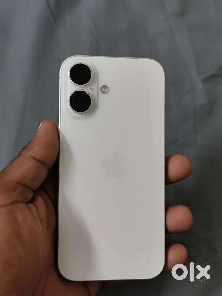 Iphone 16 128gb under warranty urgent sell need money