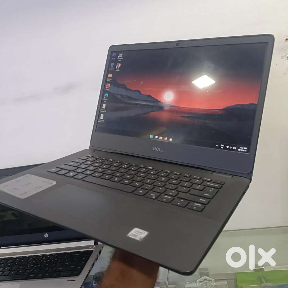 DELL Inspiron INTEL Core i3 10 th Gen 8 GB Ram 1 TB HDD 14 Screen