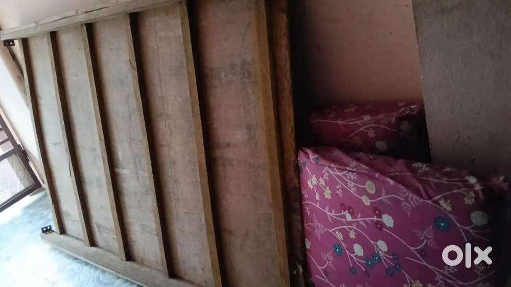 Double cut bed