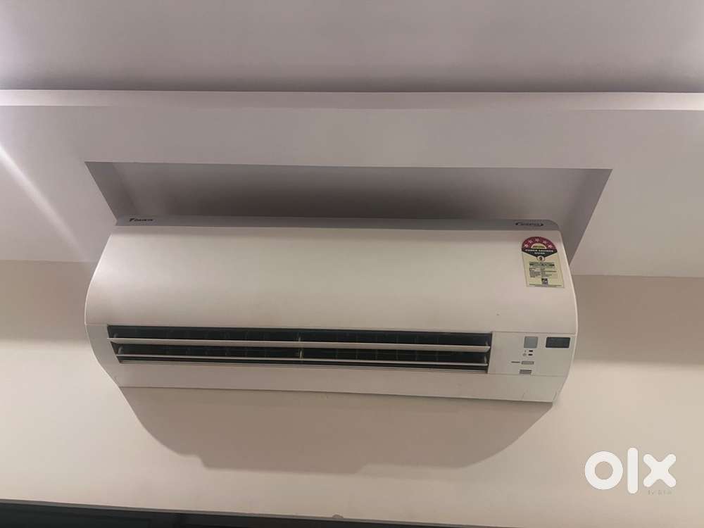 Mint condition new Daikin ac