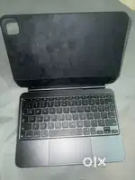 Magic Keyboard M4 11 inch in warranty