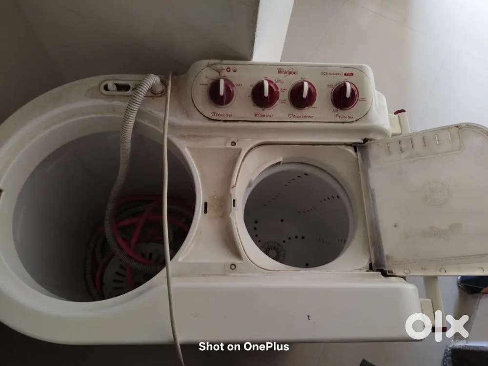 Whirlpool Semi Automatic Washing Machine