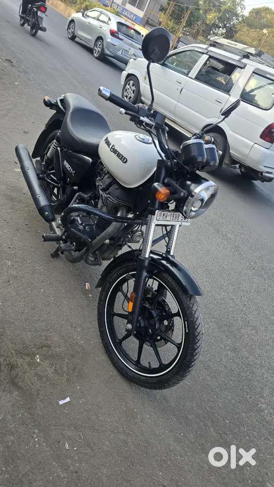Royal Enfield meteor 350cc available the bike zone Nashik
