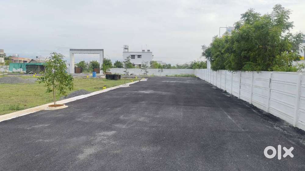 SOUTH PLOT FOR SALE IN 300 MTR FROM SATHY ROAD PER CENT 12L