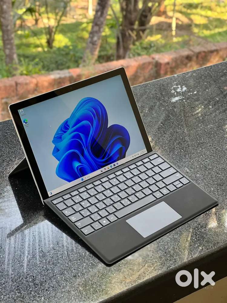 Microsoft Surface Pro 7