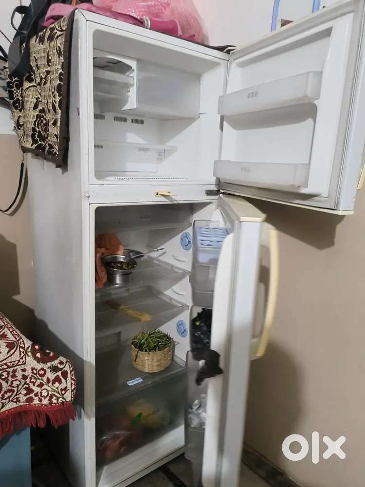 Double door fridge 360le