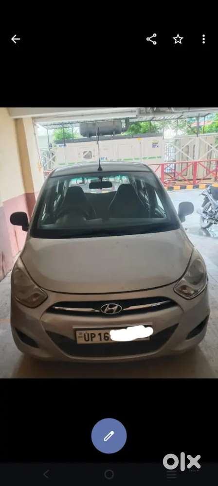 कार वाशिंग सेंटर पर काम करने के लिए लड़का चाहिए।