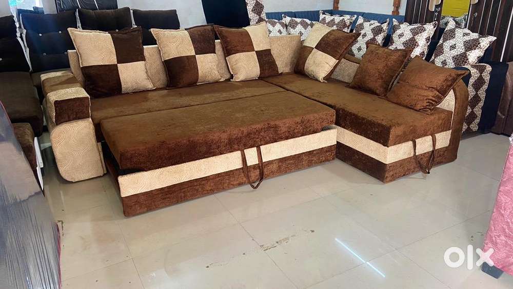 Sale.. 35500 ka sofacumbed 19999 mai market se half rate mai