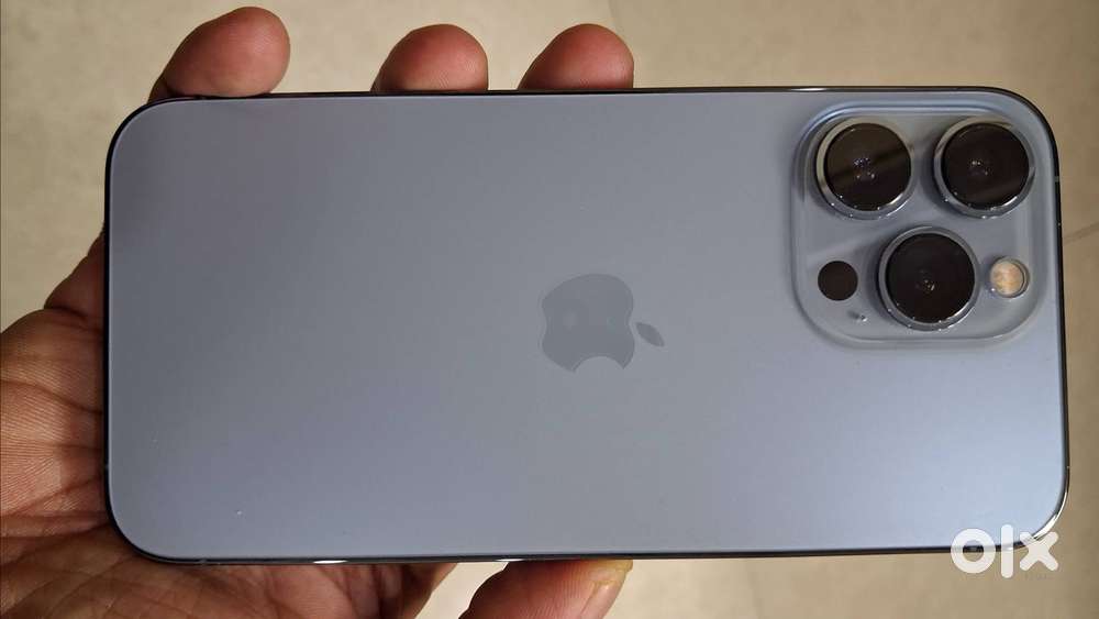 Iphone 13 Pro 256gb sierra blue in very good condition