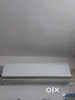 HITACHI 1.5 TON AC RS.20000 3Star