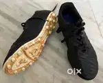 Football shoes