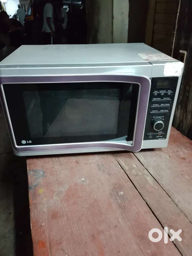 LG microwave oven