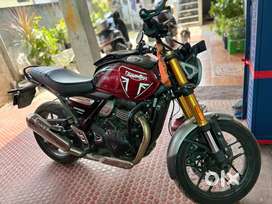 Brand new condition only 1500 km driven