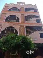 Wanted women House worker for womens hostel