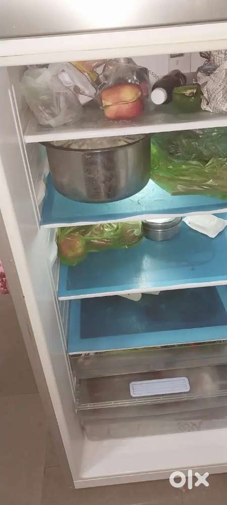 310 ltr fridge samsung