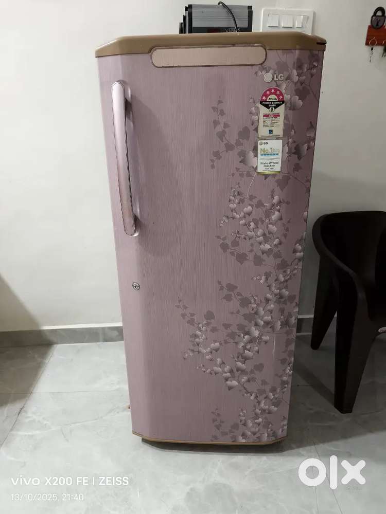 Lg refrigerator for sale!!!