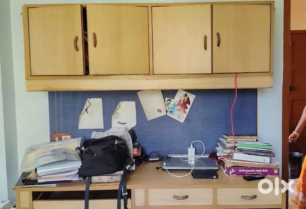 Computer table - full unit