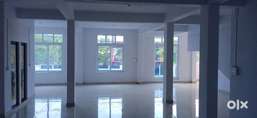 Commercial shopping area for rent