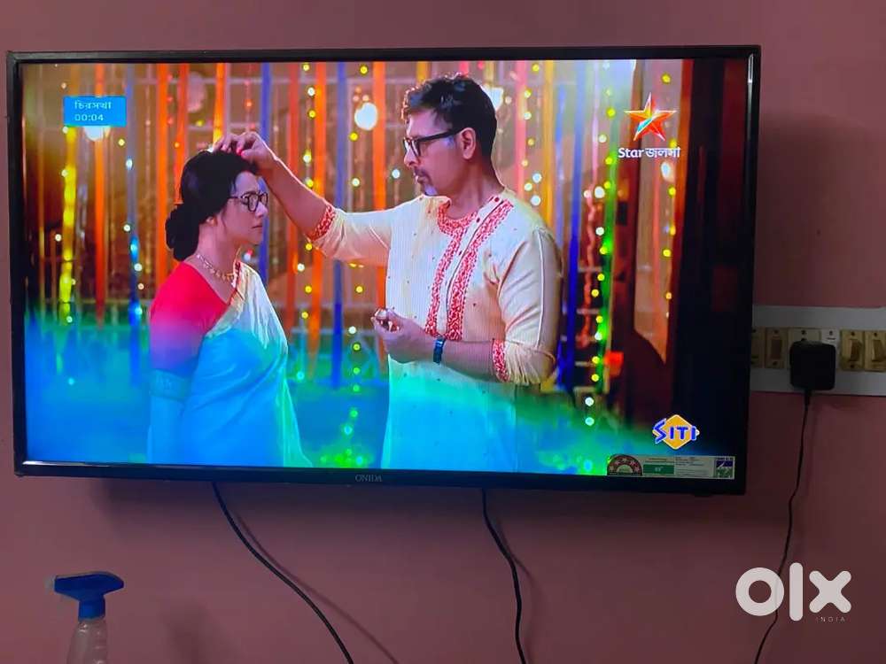 tv company ONIDA 43 inchi