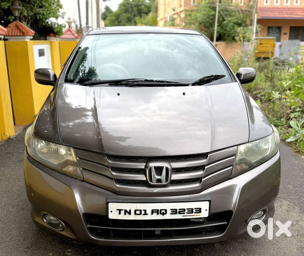 Honda City 2011-2013 V AT Exclusive, 2011, Petrol