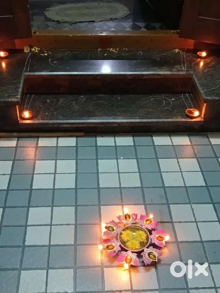 5cents east facing site near iti circle,ganga bhavani school