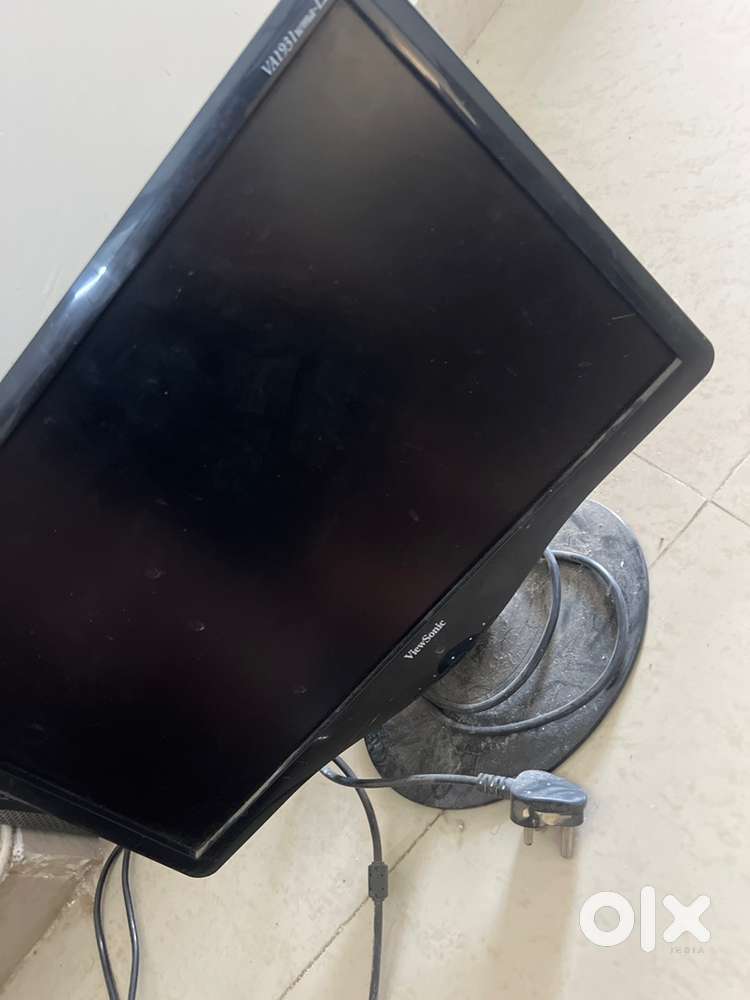 ViewSonic VA1931wa Monitor with Power Cable – Good Working Condition
