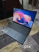 Lenovo Yoga Slim 7x Gen 9 Snapdragon Laptop